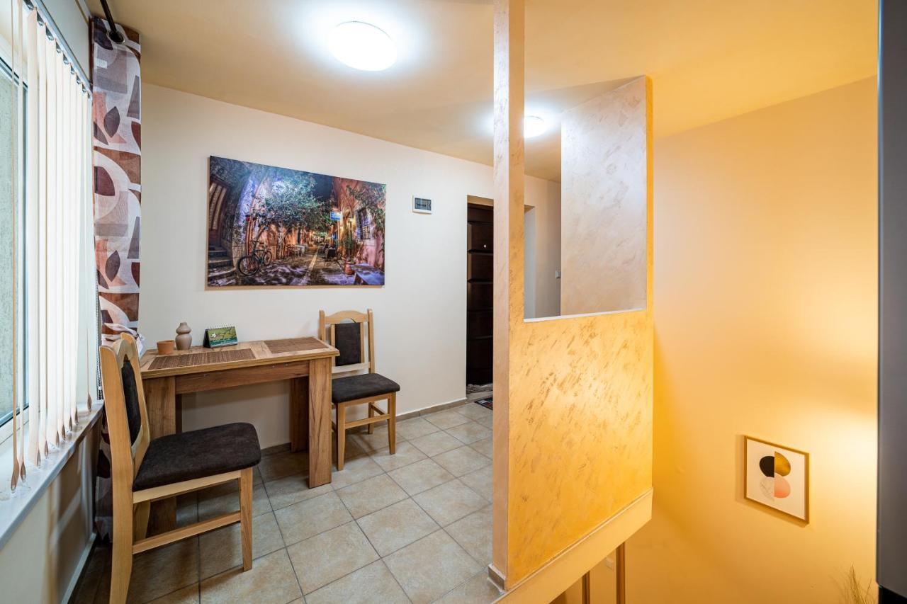 Abstract Apartment Varna Dış mekan fotoğraf
